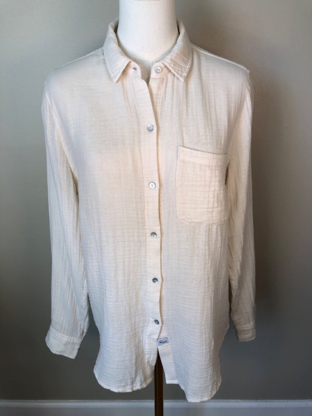 Rails Organic Cotton Long Sleeve Button Front Ivory Shirt Minimalist Luxury Sz S